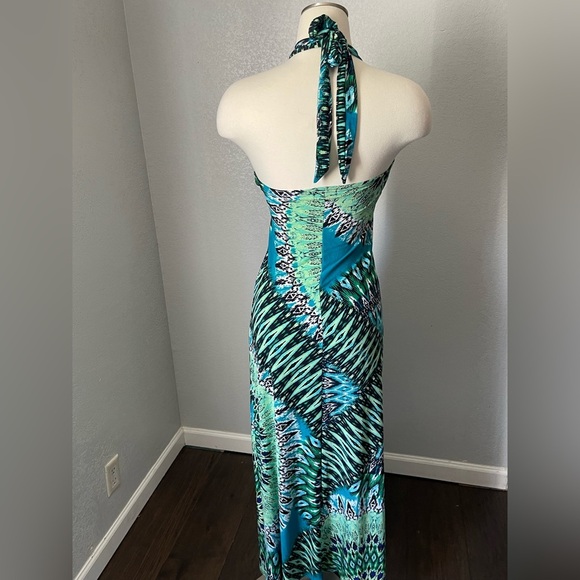 Vibrant Strapless Maxi Dress - Picture 7 of 12